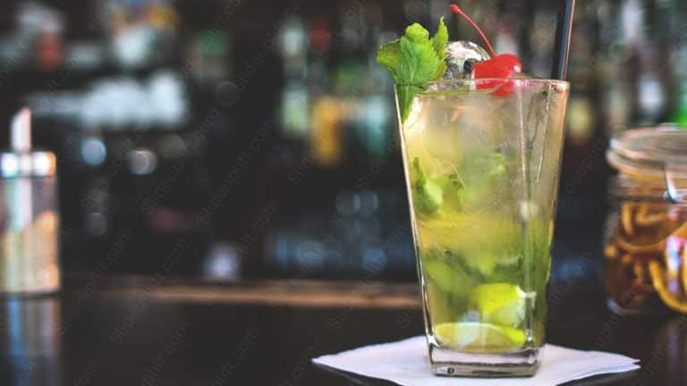 Green Mojito Drink Bar background image & Google Slides Theme